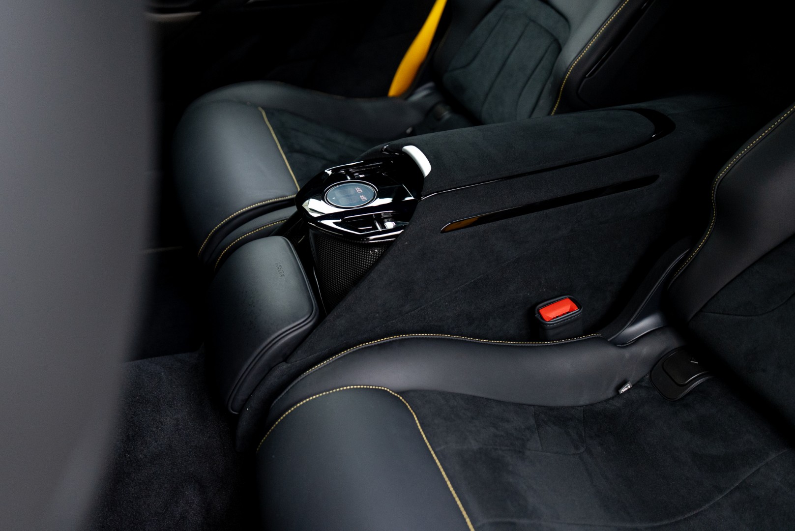 2024 FERRARI PUROSANGUE | GCC | FULL CARBON | MAIN DEALER WARRANTY  SERVICE | HIGH SPECS